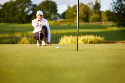 Golf in a Box - 1 Night Experience